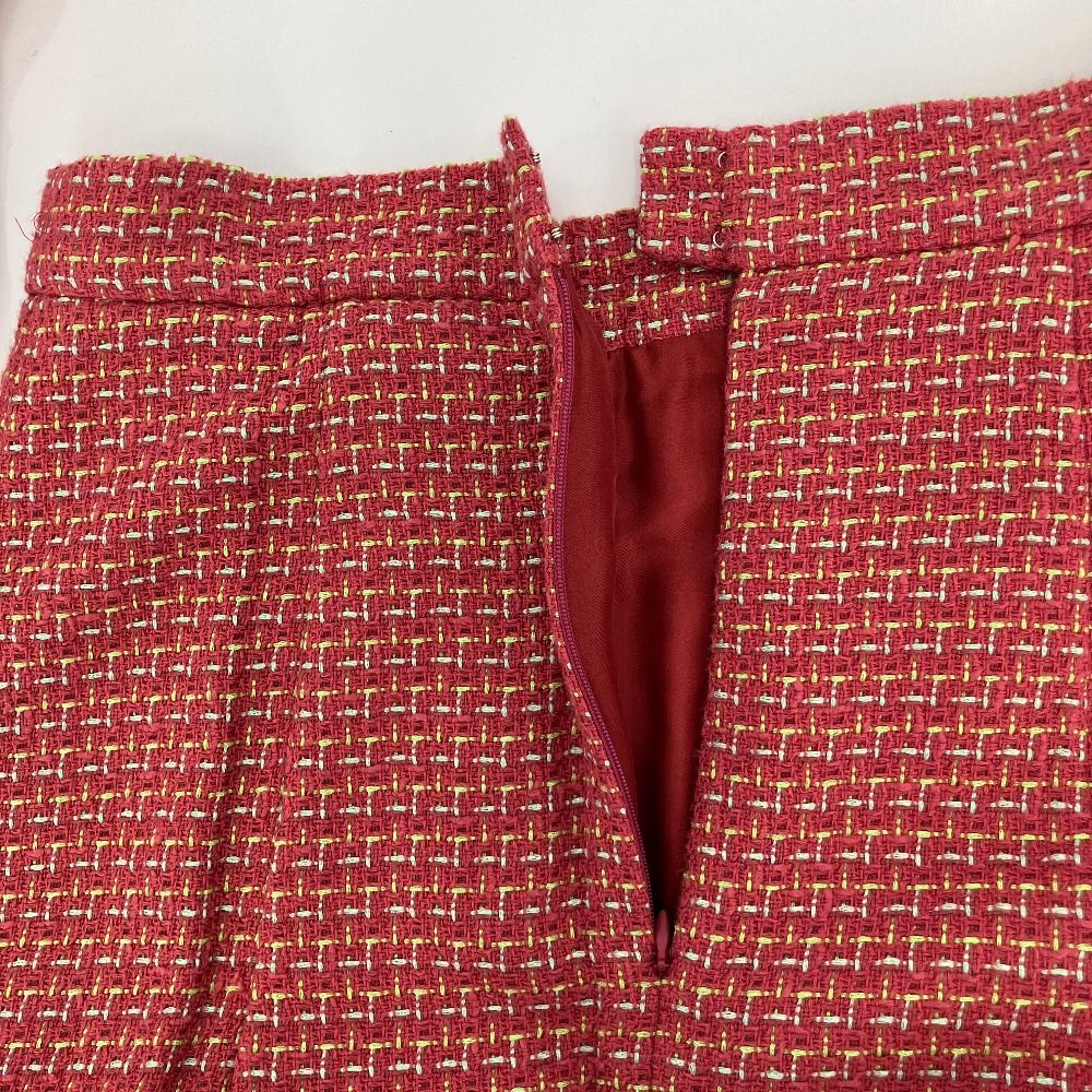 CHANEL Lion Button Tweed Jacket & Skirt Set Pink Multicolor Size 38