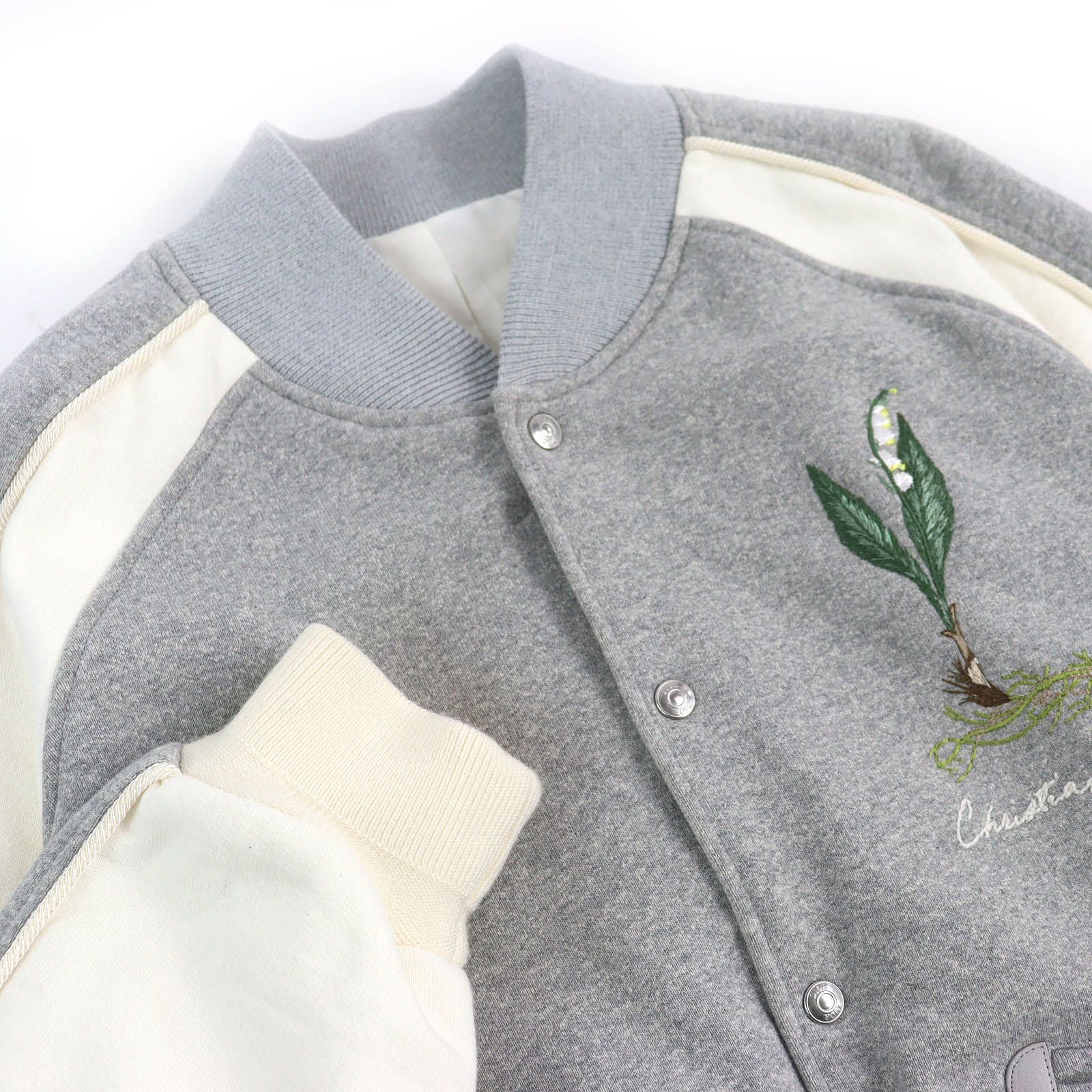 DIOR HOMME 2024 スズラン刺繍 コットン バーシティジャケット – グレー＆アイボリー サイズM