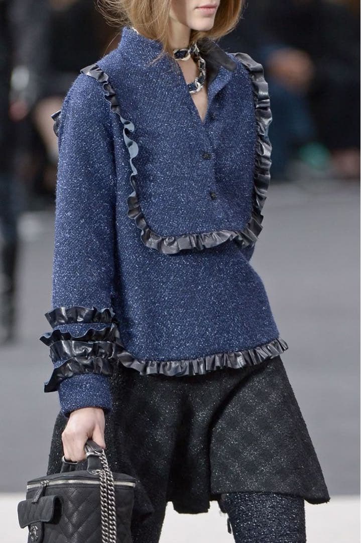 CHANEL Tweed and Leather Ruffle Pullover Jacket Size 34