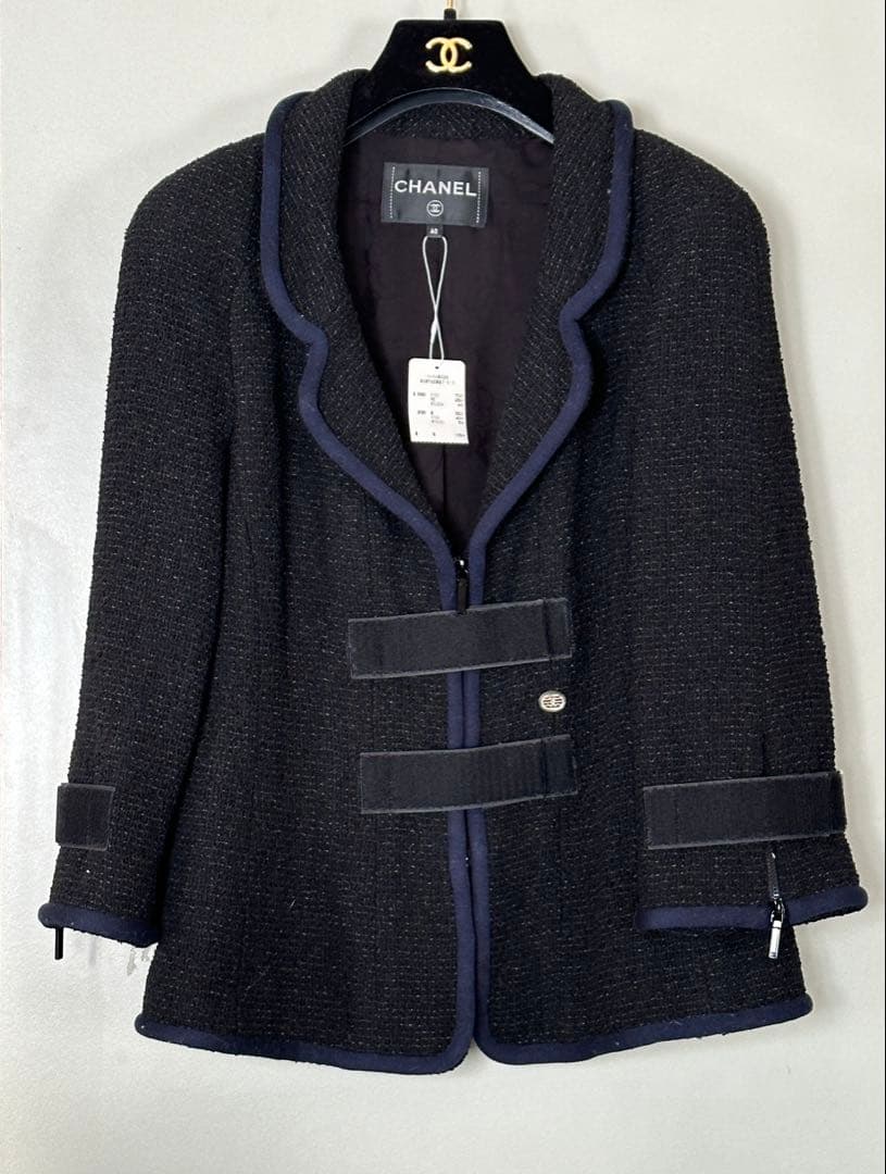 New CHANEL 17SS Little Black Jacket Size 40