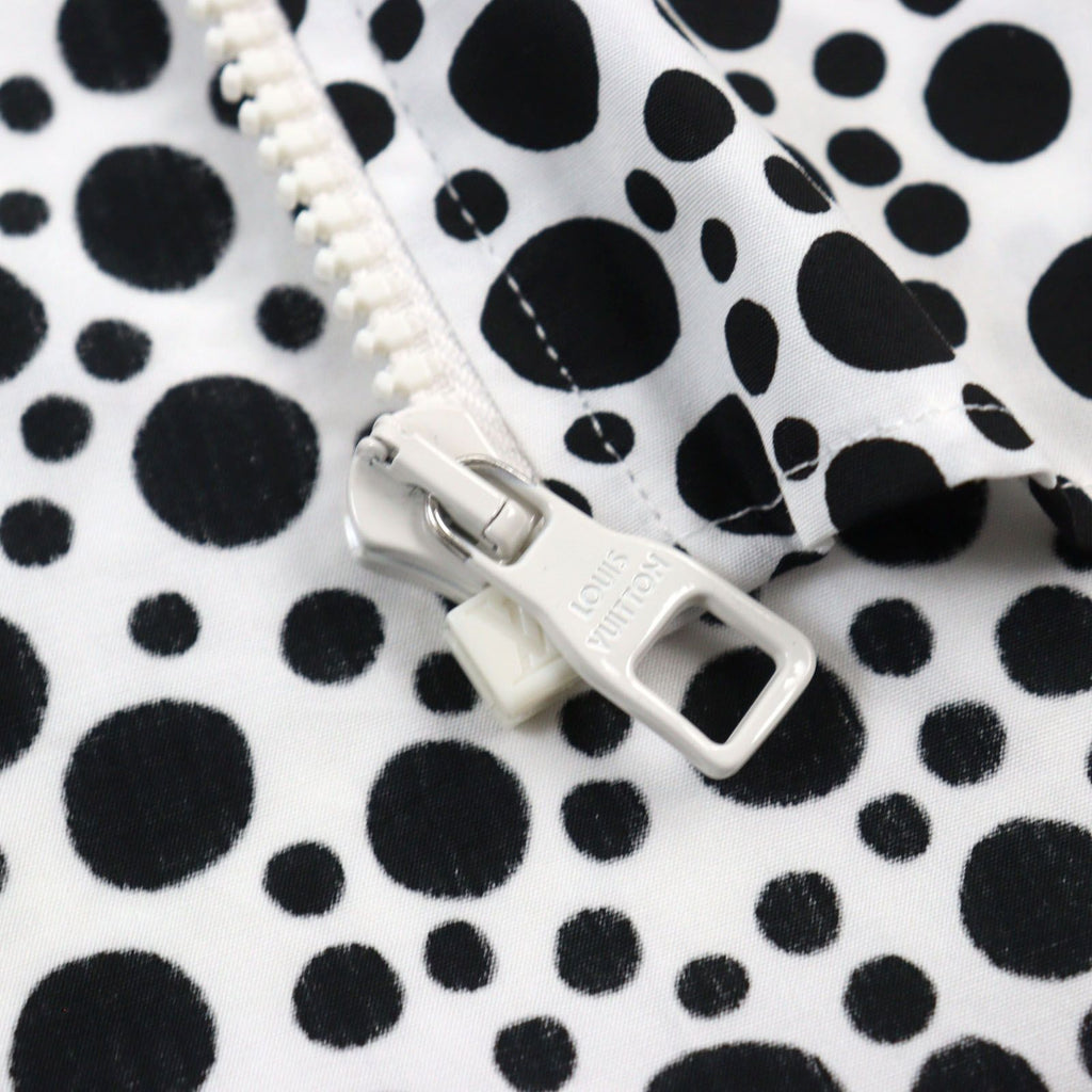 LOUIS VUITTON x Yayoi Kusama 23SS Infinity Dots Zipped Shirt White Black 1AB6I0 Size S