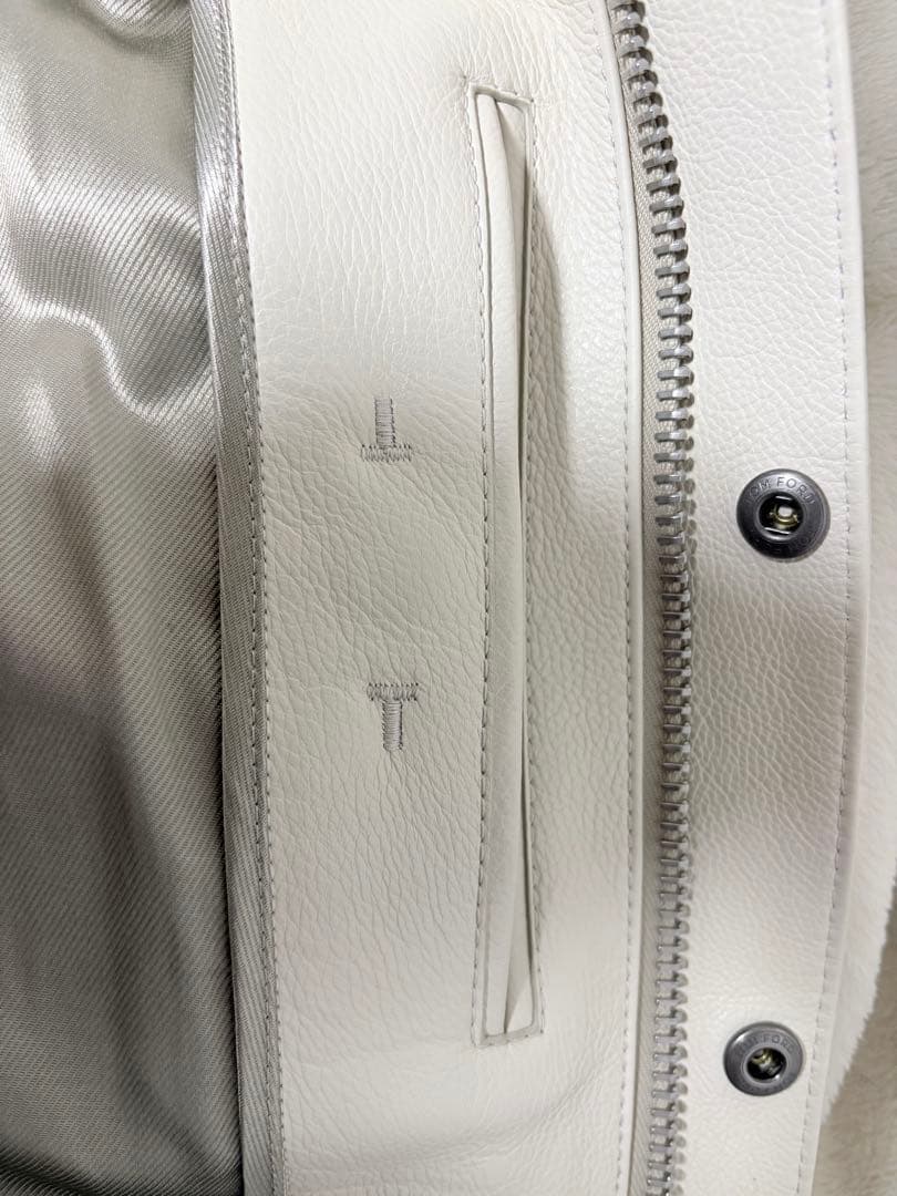 TOM FORD Off-White Leather Jacket Size 52
