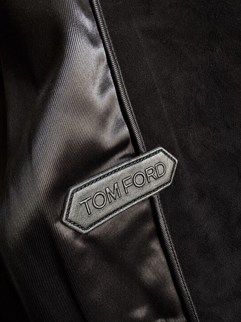 TOM FORD Black Cowhide Suede Peacoat Size 48