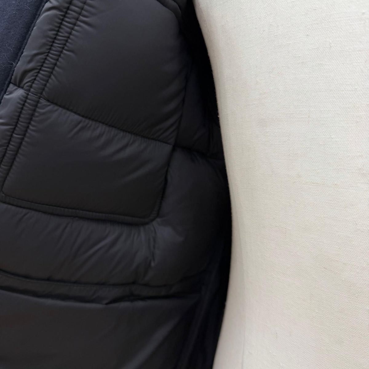 TOM FORD TF0317 Wool Down Jacket with Leather Trim Navy Size 46