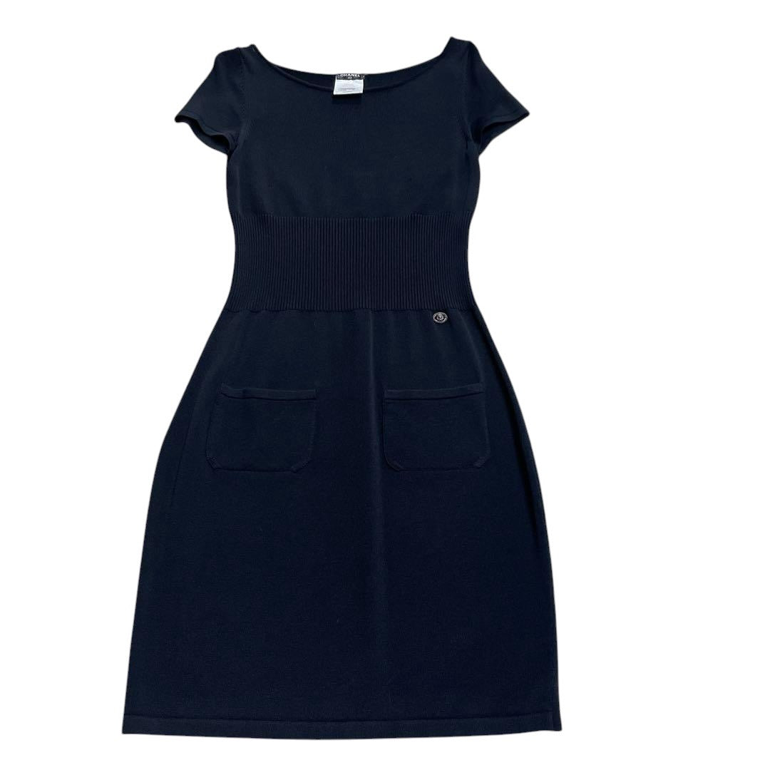 CHANEL Black Knee-Length Dress Size 36