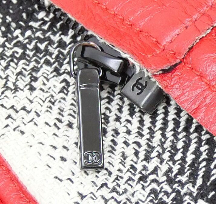 CHANEL Red Leather Coat Size 34