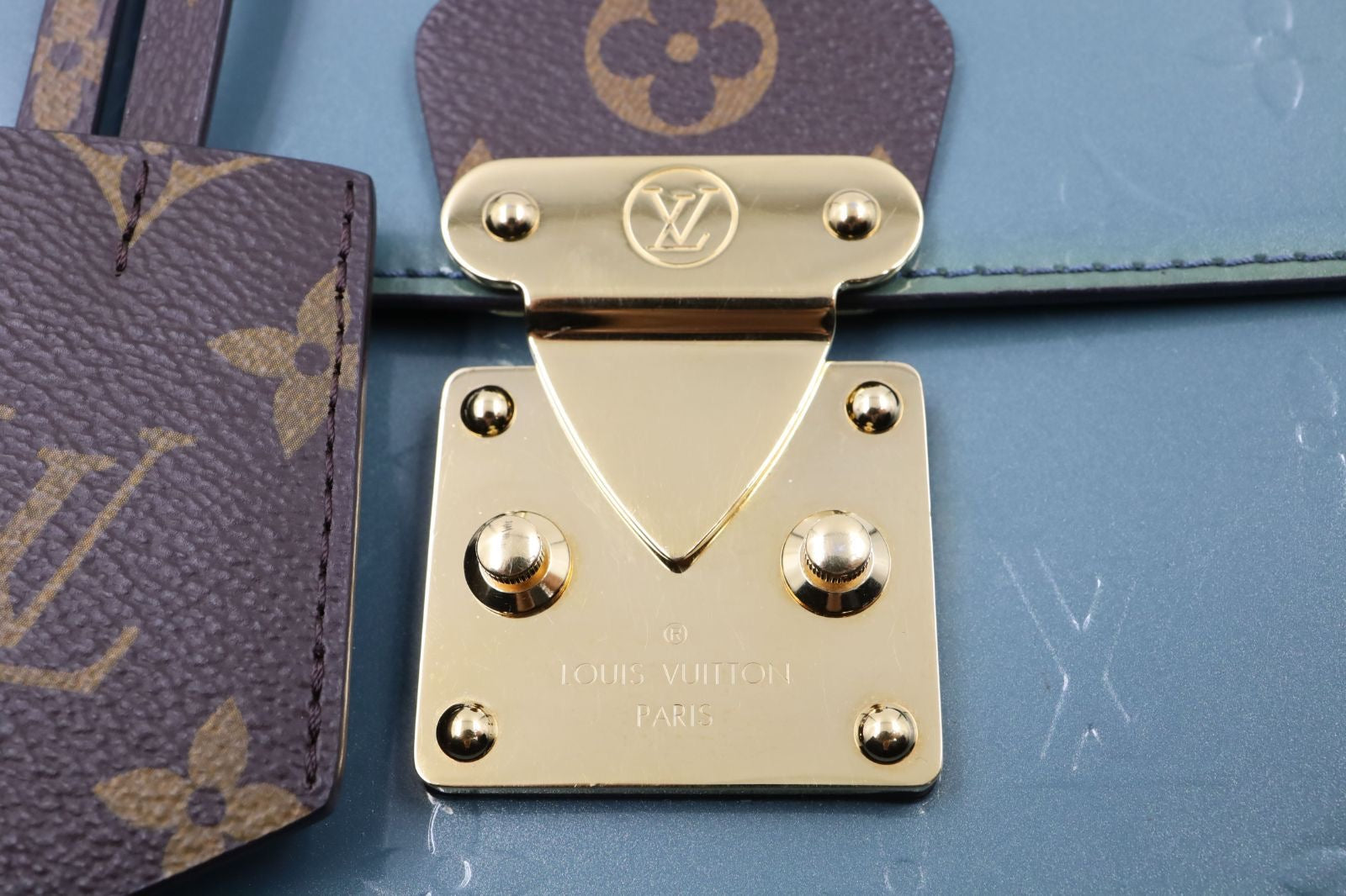 LOUIS VUITTON Vernis Epi Monogram Spring Street PM Blue M90373