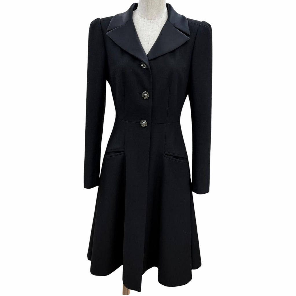 CHANEL 08A Wool & Cashmere Coat with Silk Lining & Coco Mark Buttons – Black Size 36