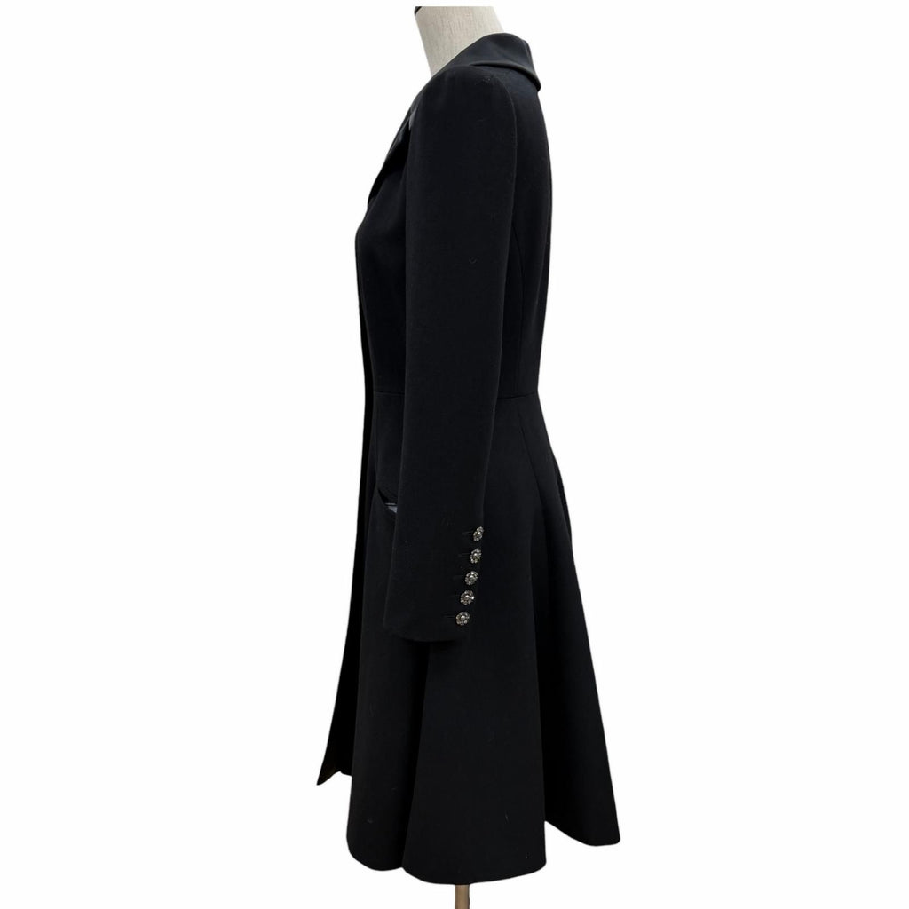 CHANEL 08A Wool & Cashmere Coat with Silk Lining & Coco Mark Buttons – Black Size 36