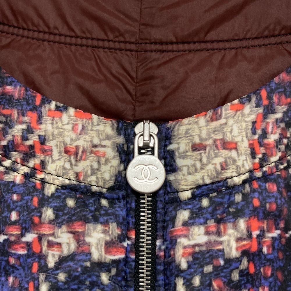 CHANEL Tweed Transfer Print Padded Jacket Size 34 – Excellent Condition