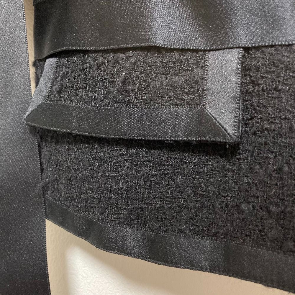 CHANEL 06A Tweed Tiered Combi Ribbon Zip Jacket Size 38 – Excellent Condition