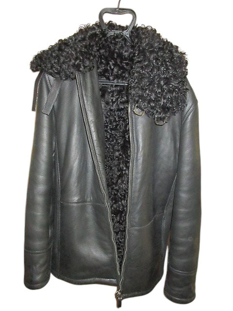 GUCCI by Tom Ford Curly Mouton Leather Bomber Jacket Black — Size 50