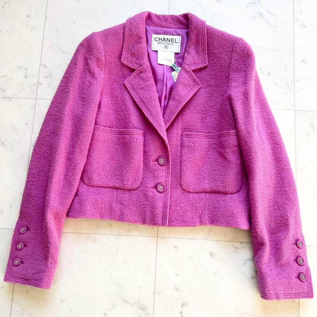 Legendary CHANEL 1996 Vintage Tweed Cropped Jacket with CC Logo Buttons