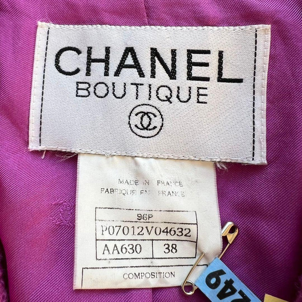 Legendary CHANEL 1996 Vintage Tweed Cropped Jacket with CC Logo Buttons