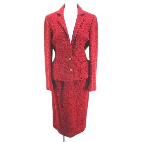 CHANEL CREATIONS Setup Tweed Jacket & Midi Tight Skirt Red Size 6 Made in France
