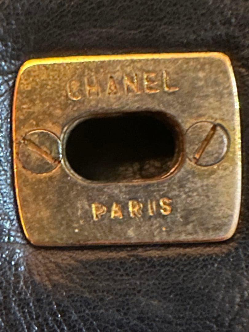 CHANEL Authentic Classic Classical Jumbo XL Quilted Deca  Matelassé 33 Chain Timeless Shoulder Bag — Black / Gold Hardware