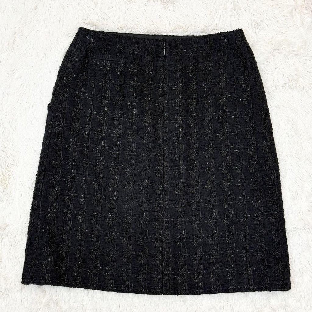 CHANEL Lame Tweed Setup Suit Camellia Button Black