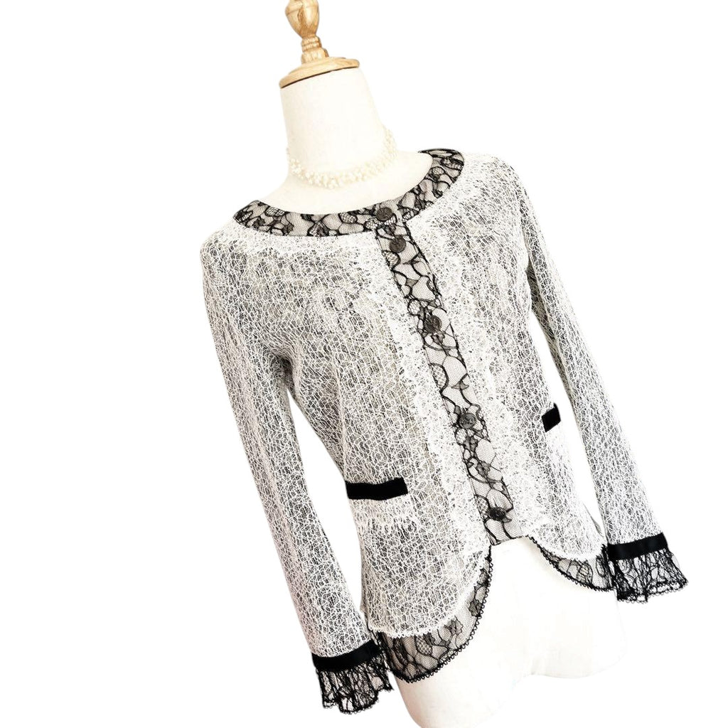 CHANEL Lace Embroidery Bicolor Cardigan Jacket Size 38