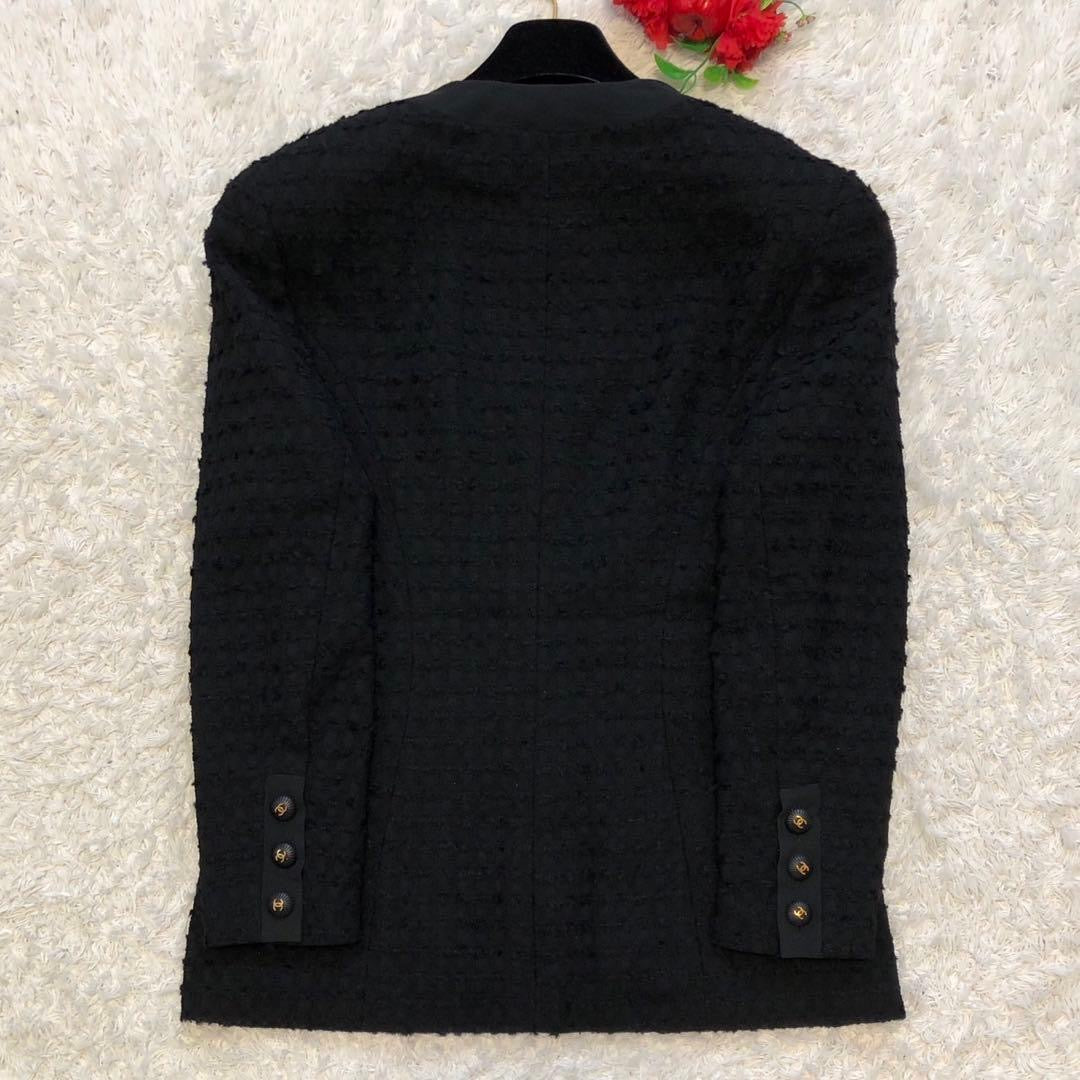 CHANEL 93P Tweed Collarless Jacket — Size 40