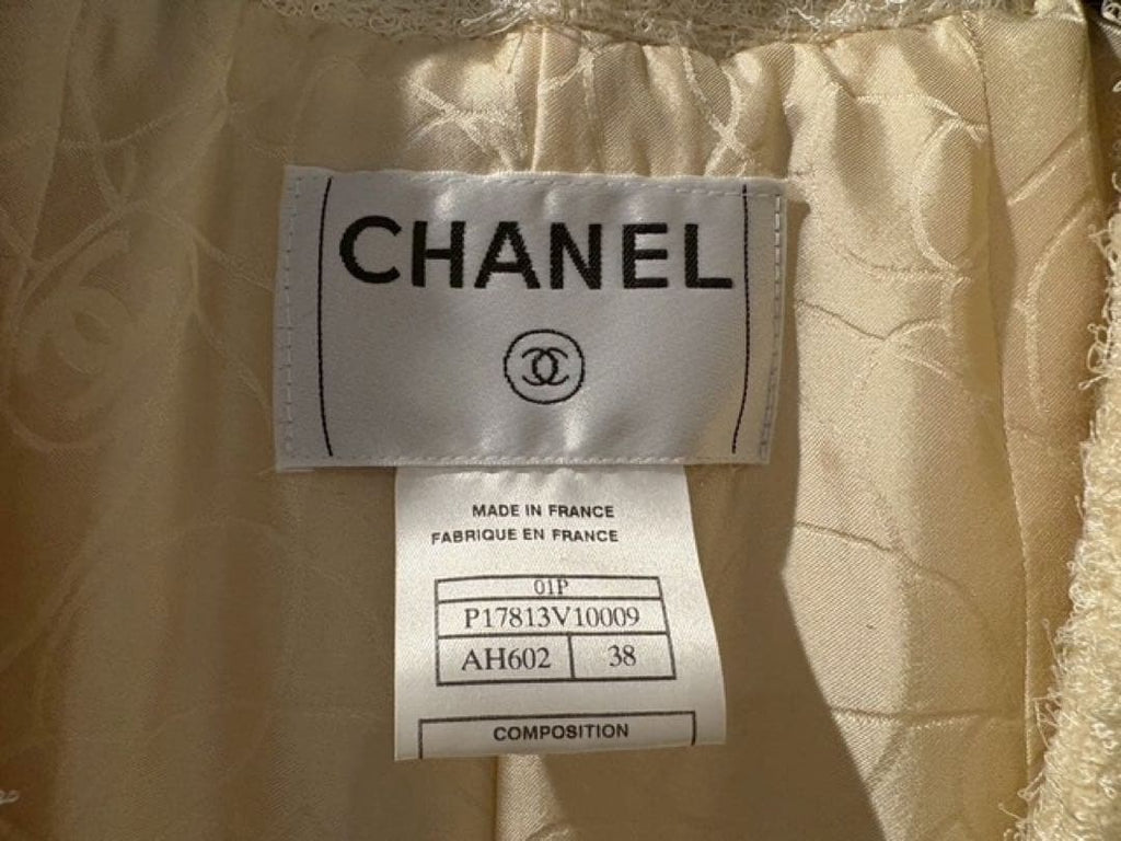 CHANEL Collarless Jacket — Size 38