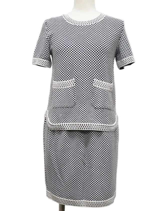 CHANEL Knit Stretch Top & Skirt Setup — Size 34/36 (P47955 / P47956)