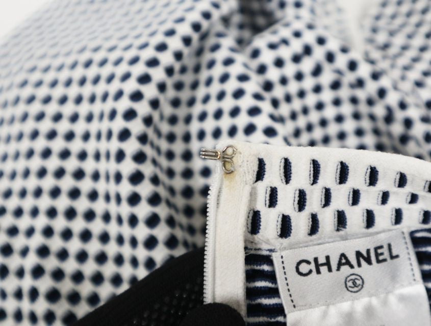 CHANEL Knit Stretch Top & Skirt Setup — Size 34/36 (P47955 / P47956)