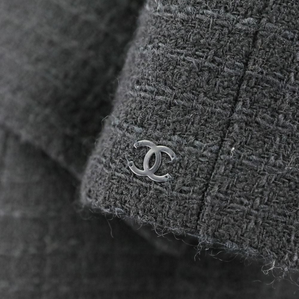 CHANEL 06A Tweed Coat with Scarf — Black / Size 36