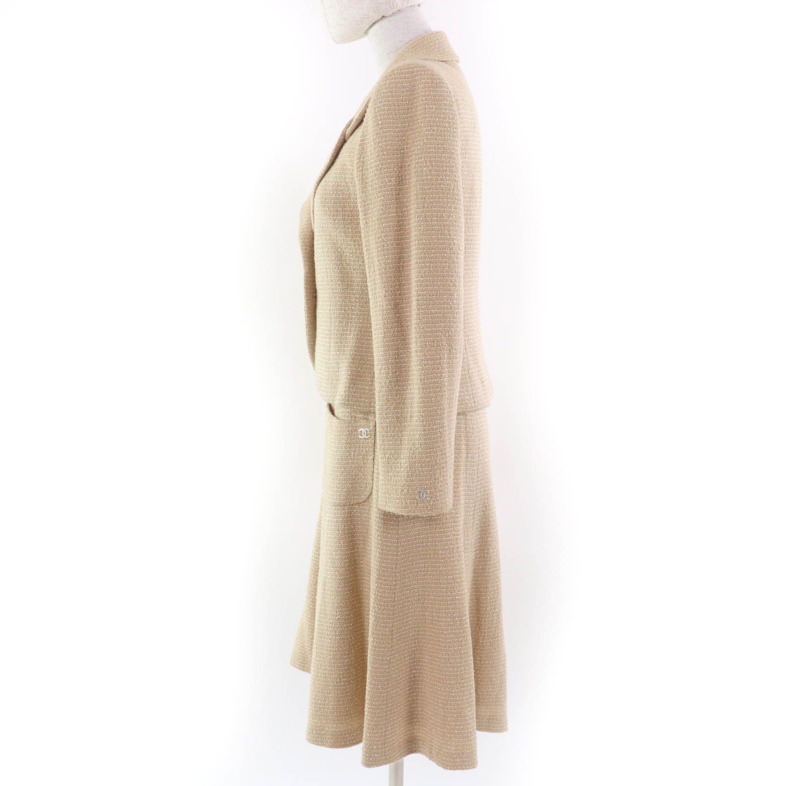 CHANEL 02C Vintage Coco Mark Tweed Jacket & Skirt Setup Beige Size 38