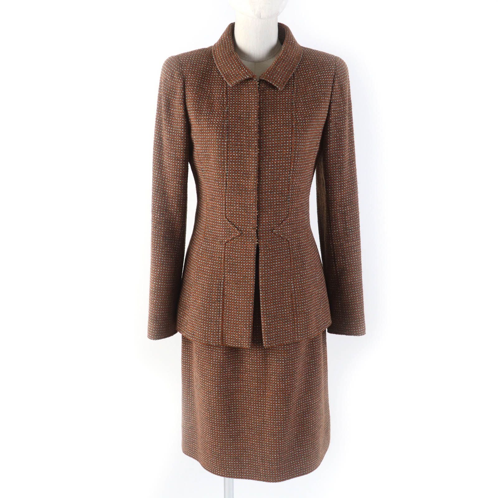 CHANEL 96A Vintage Coco Button Jacket & Skirt Setup Brown Size 38