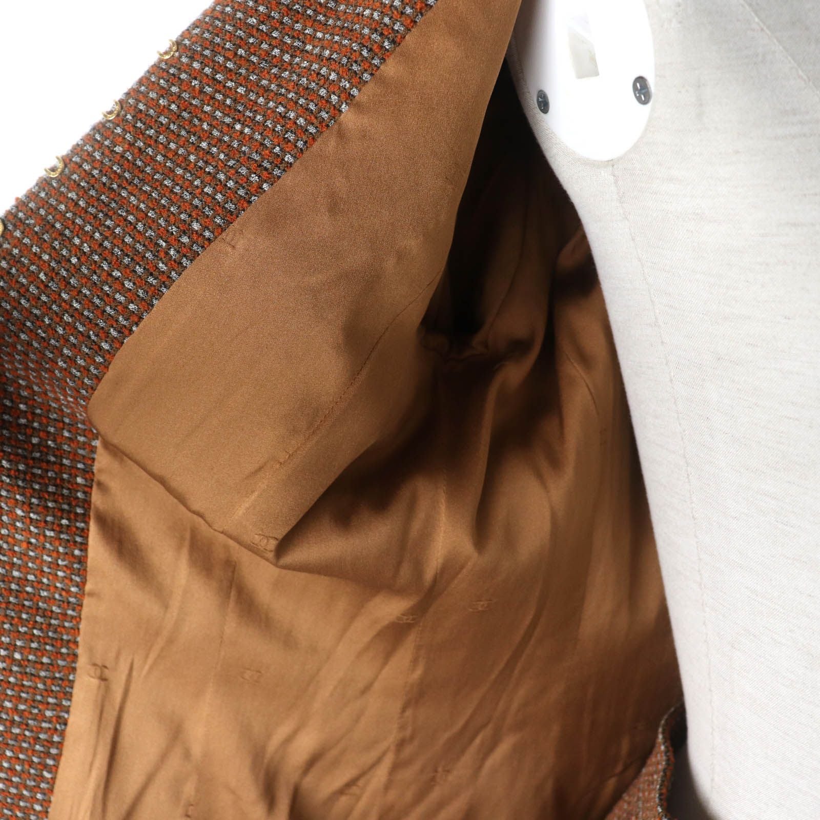 CHANEL 96A Vintage Coco Button Jacket & Skirt Setup Brown Size 38
