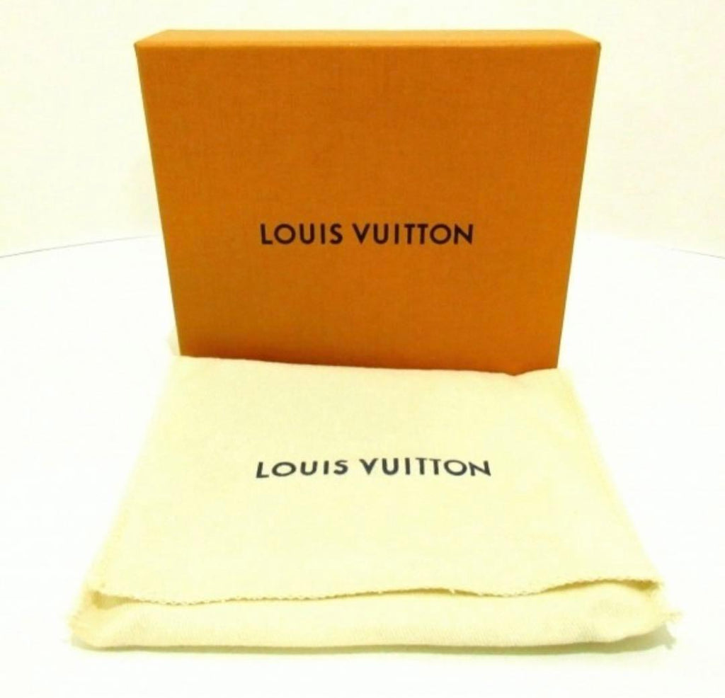 Louis Vuitton Zippy Coin Purse Panda / Great Wall of China Vivienne Holiday 2021