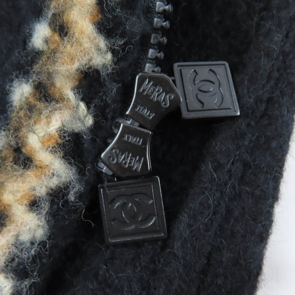 Chanel 06A P29214V14904 Vintage Sports Line Wool Alpaca Blend Coco Mark Zip Up Long Coat Black 36