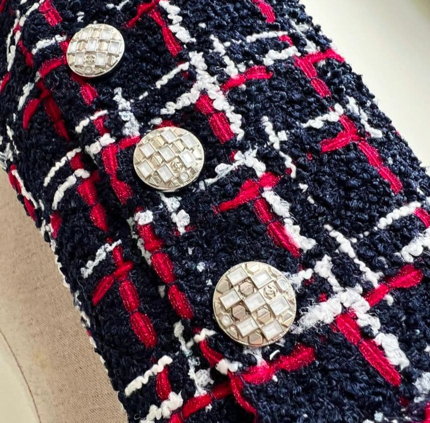 Chanel 2020 Rare Tweed Blouson Jacket 34
