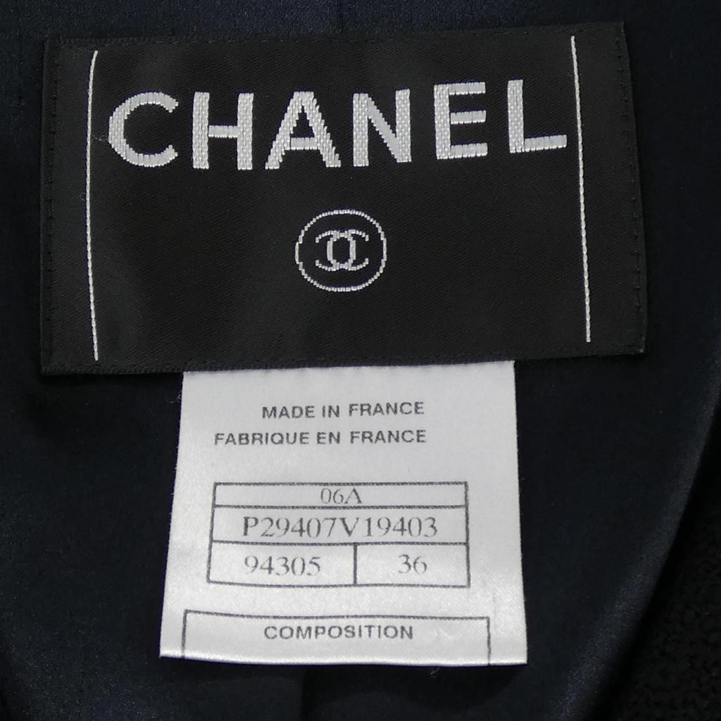 CHANEL 06A Vintage Coat Size 36
