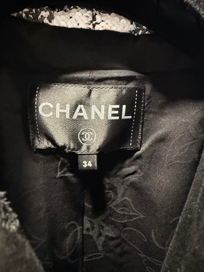 CHANEL Check Pattern Tailored Jacket Size 34