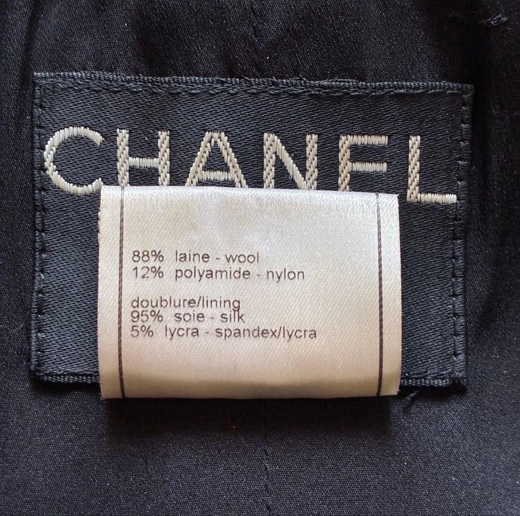 CHANEL Tweed Set-Up Zip-Up Logo Jacket & Skirt Size 36