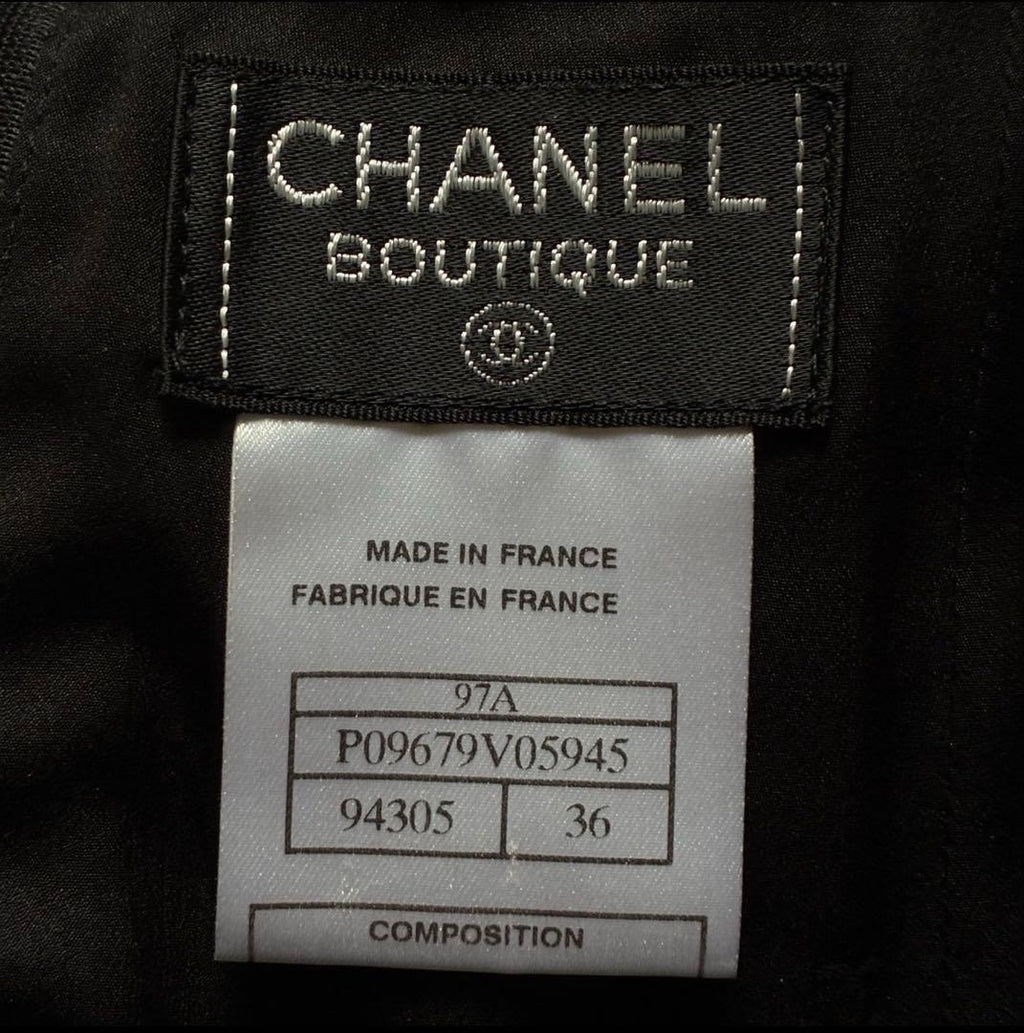 CHANEL Tweed Set-Up Zip-Up Logo Jacket & Skirt Size 36