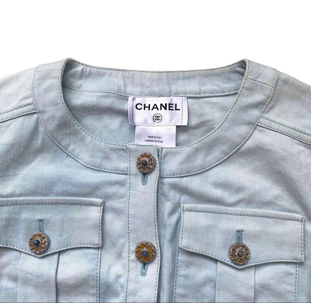 CHANEL P40 Gripoix Short Sleeve Denim Jacket Indigo Blue Size 38