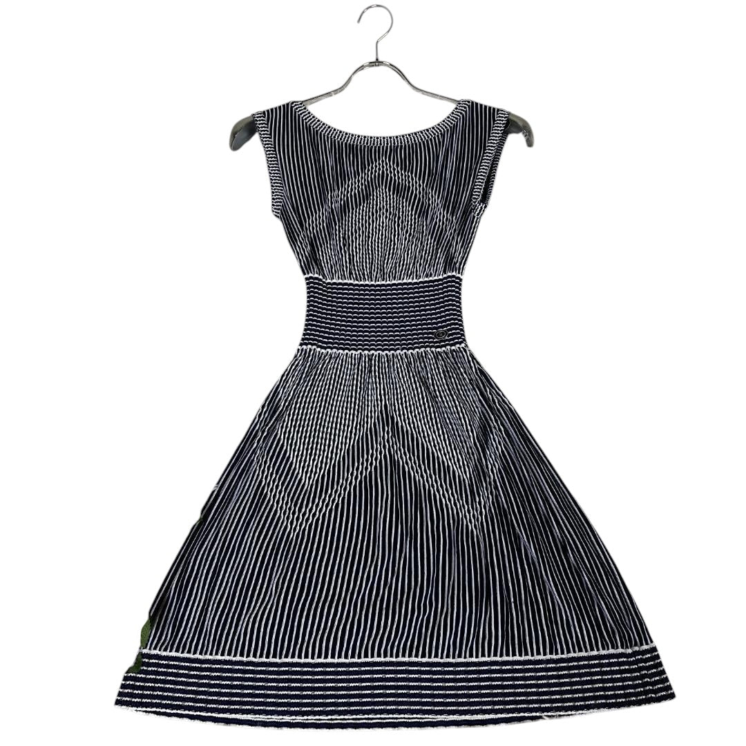 CHANEL Sleeveless Border CC Mark Dress White Navy