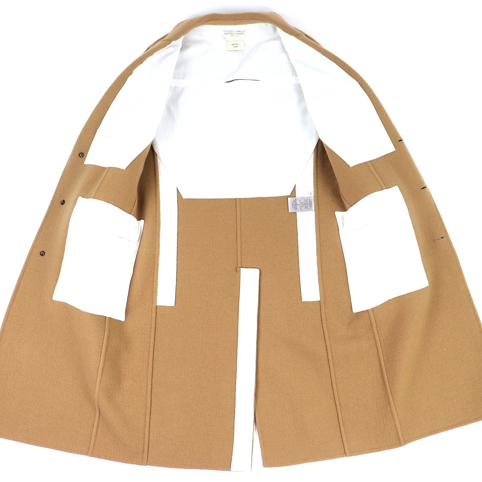 BOTTEGA VENETA 2019 Pre-Fall Cashmere Turn-Up Cuff Single Coat Beige — Size 48