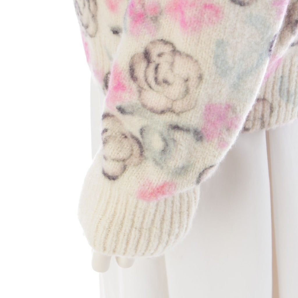 CHANEL 24A Coco Neige Cashmere Silk Camellia CC Stone Knit Blouson White — Size 42