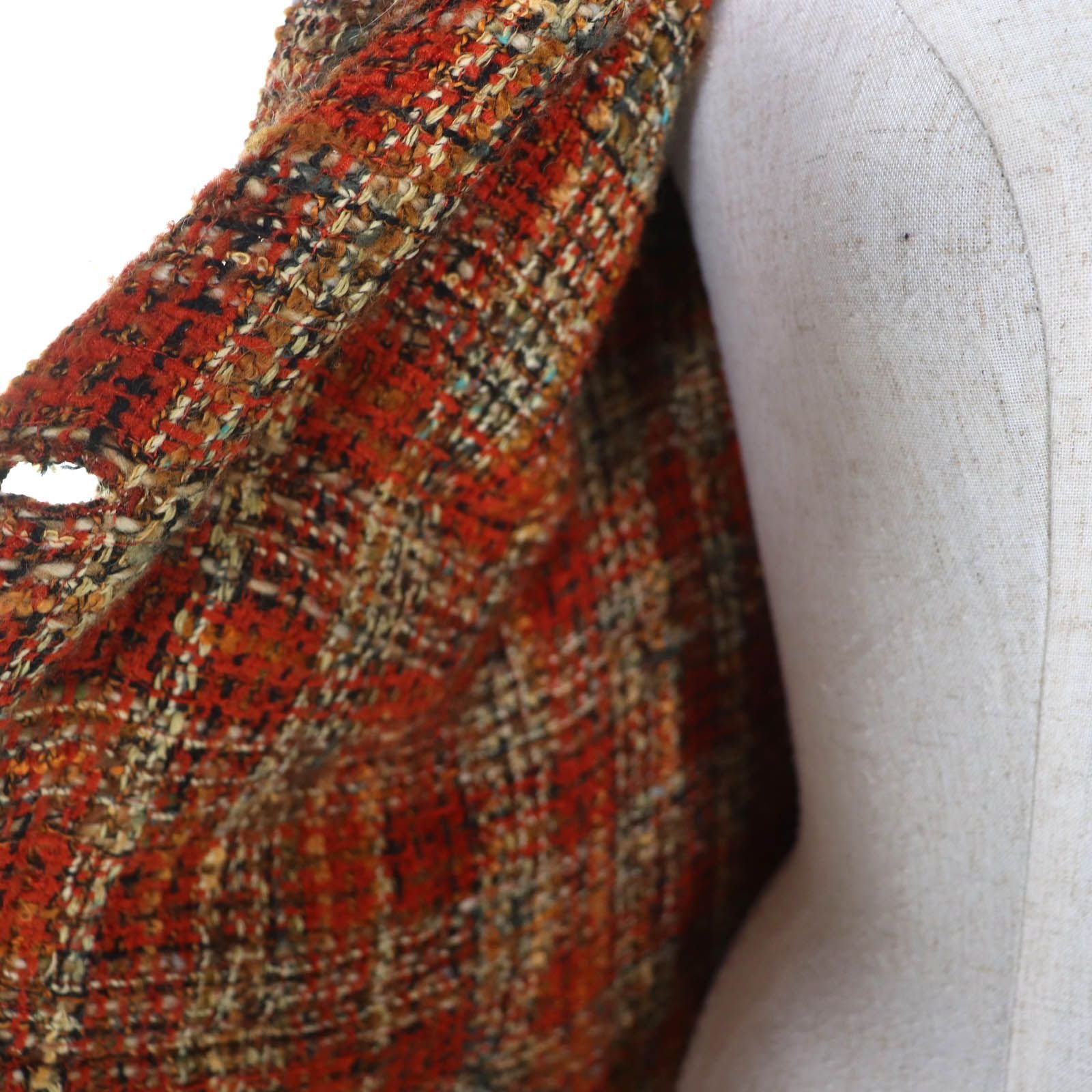 CHANEL Vintage 98A CC Button Wool Tweed Jacket Orange — Size 36