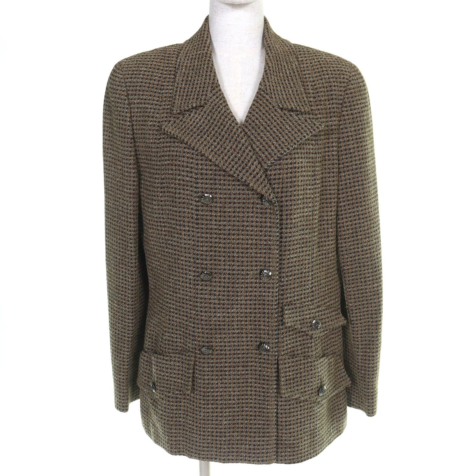 CHANEL Vintage 97A CC Button Wool Tweed Double Jacket Khaki — Size 44