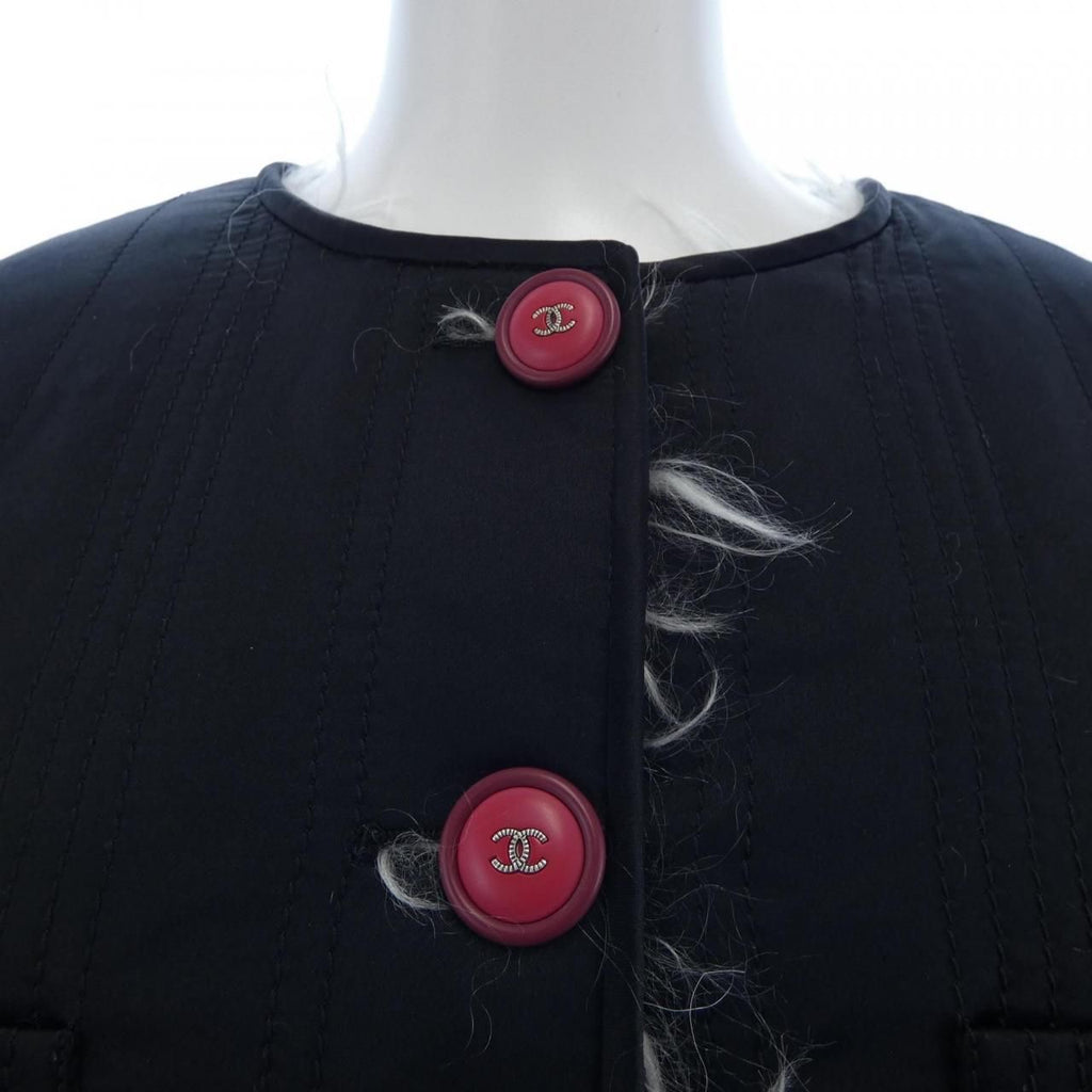 CHANEL 17B P57160V14874 Collarless Jacket Size 38
