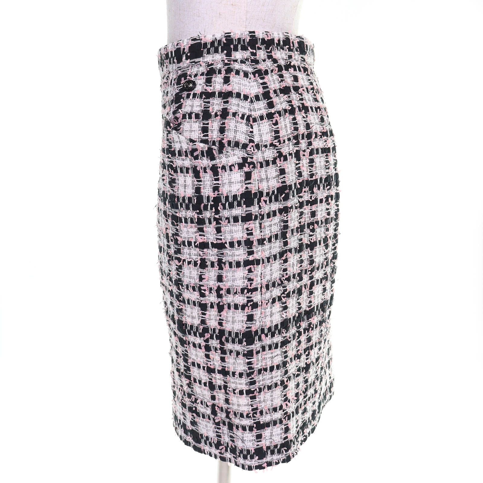 CHANEL Coco Mark Check Tweed Skirt — Pink / Black / White Size 36
