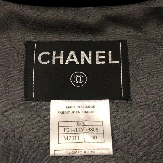 CHANEL 05A Tweed Stand Collar Jacket — Camellia Lining & Coco Mark Buttons Size 40