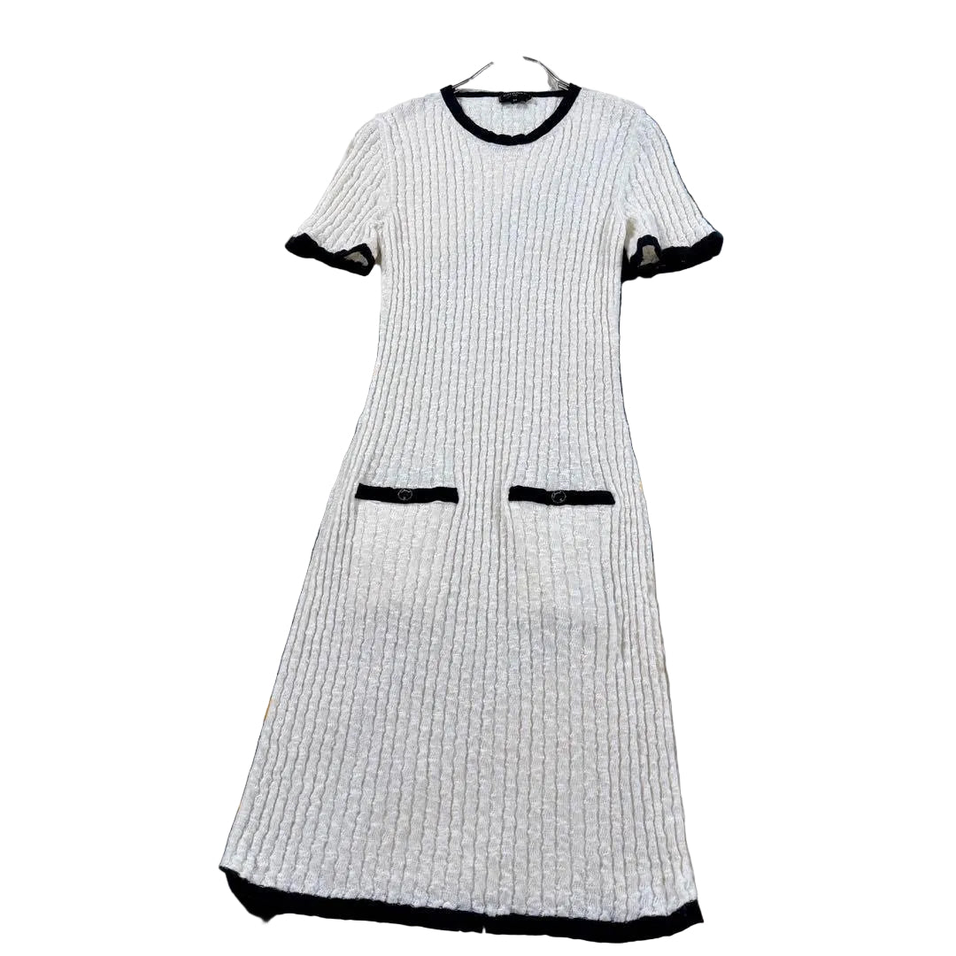 CHANEL 2022 Short Sleeve Knit Dress Coco Button Size 34