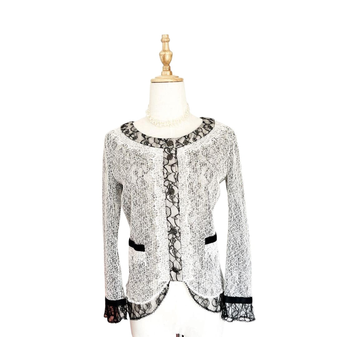CHANEL Lace Embroidery Bicolor Cardigan Jacket Size 38