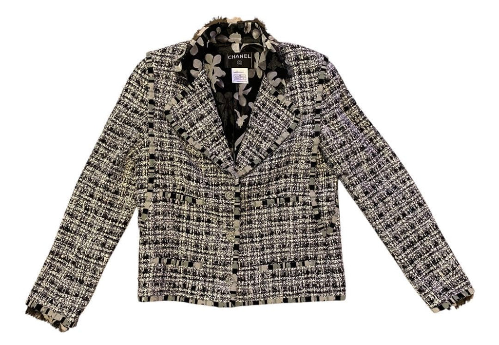 CHANEL 2004 Spring Tweed Setup  Suit Jacket & Skirt Coco Mark Button FR42