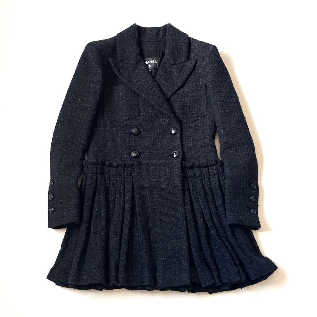 Chanel 2020 Tweed Jacket Coco Button Pleats Size 38 Like New
